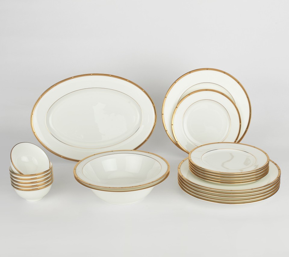 buy-luxury-dinner-sets-online-expensive-dinner-set-brands-in-india